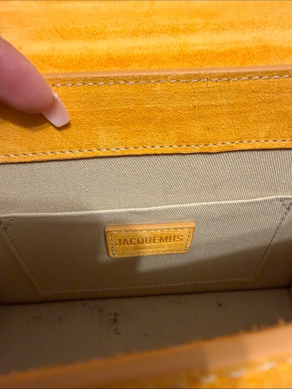 Jacquemus Orange La Montagne Le Grand Chiquito Suede Top-Handle Satchel - Picture 4 of 7